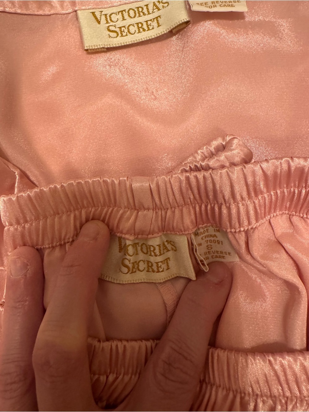 Victoria's Secret Vintage “Gold Label” Pink Satin Pajama Set - Picture 9 of 10